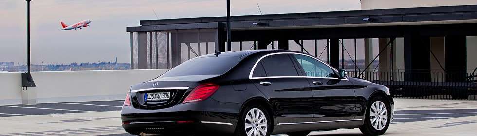 In dieser Limousine bekommen Sie das Gefühl - raus aus dem Jet und wieder rein. Der Gast kann hier ungeahnte Bequemlichkeiten erfahren.